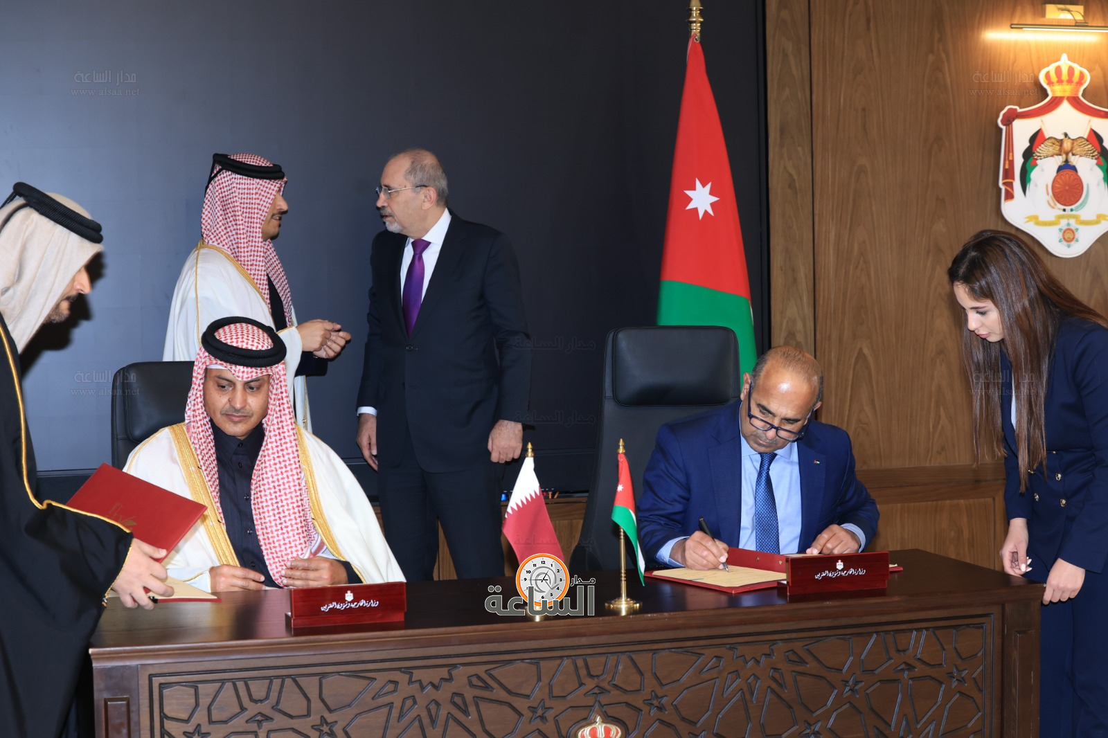 Madar Al-Saa Images 0.6749210876565324