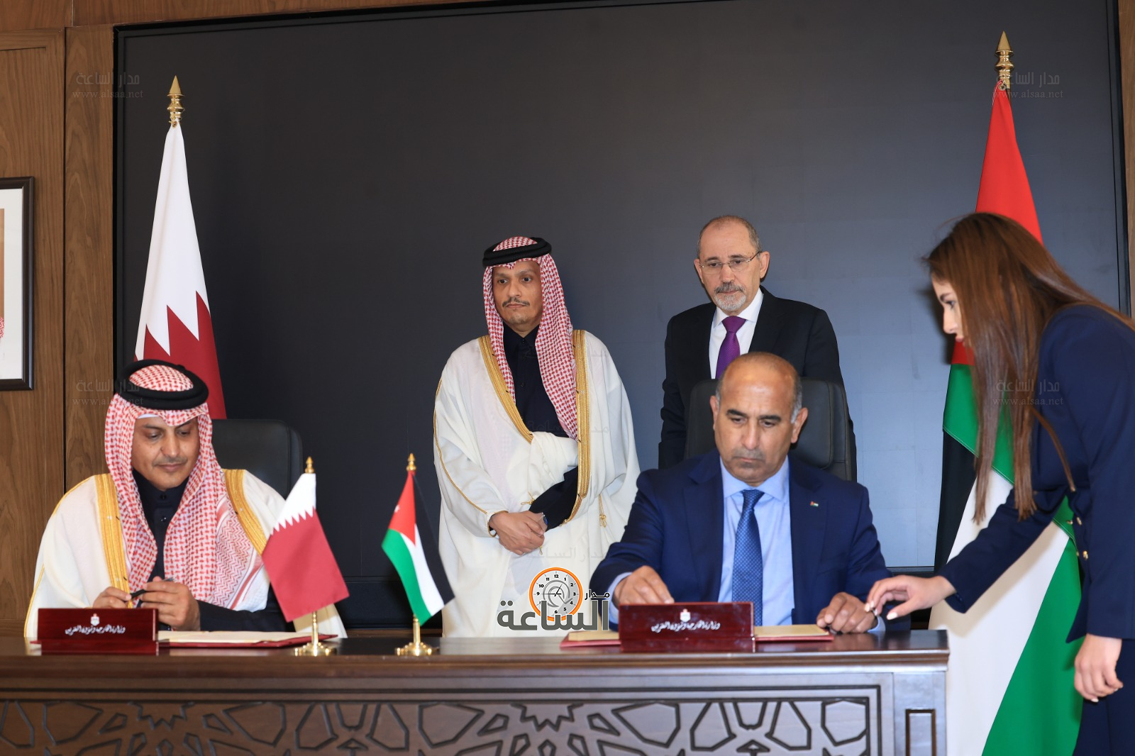 Madar Al-Saa Images 0.15150658709943365