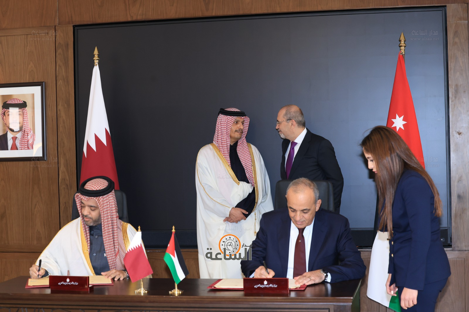 Madar Al-Saa Images 0.22415725032523126