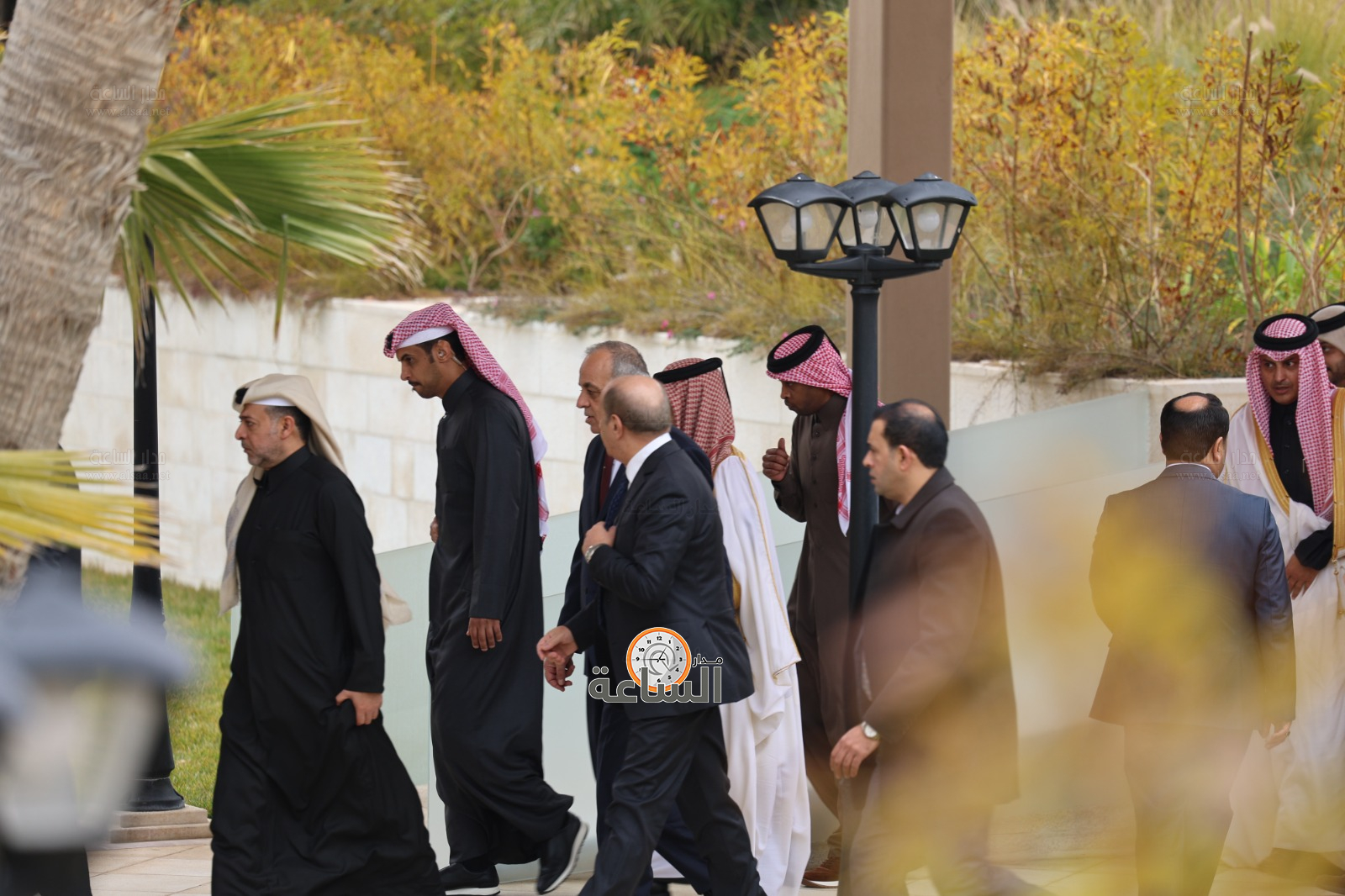 Madar Al-Saa Images 0.44564369773454504