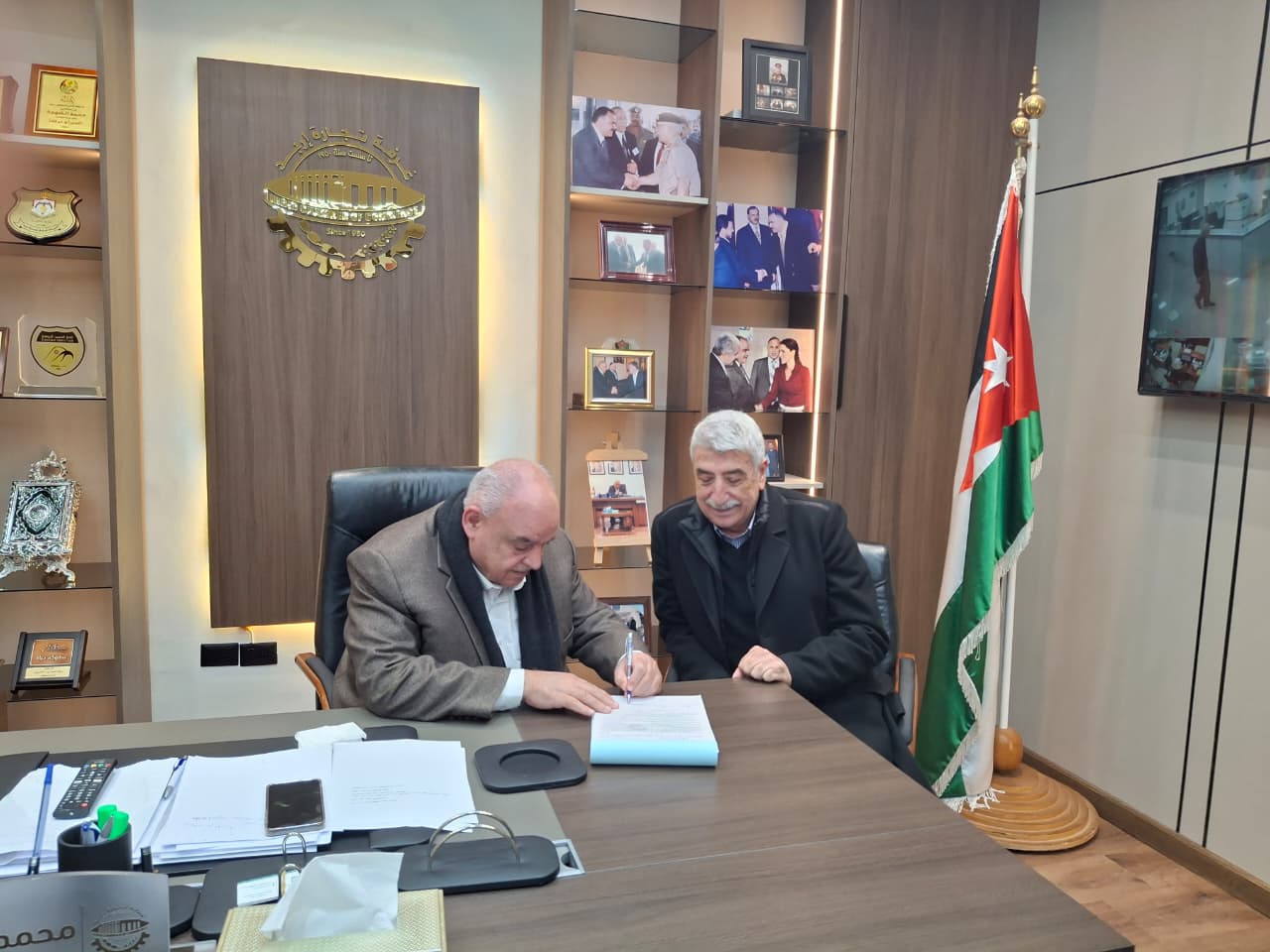 Madar Al-Saa Images 0.6939456464840694