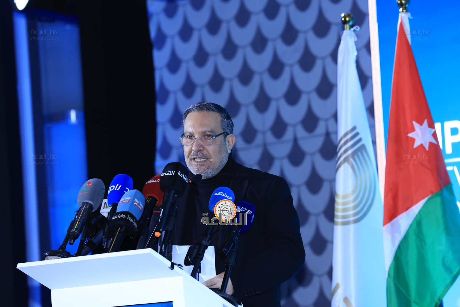 Madar Al-Saa Images 0.4001851328612417