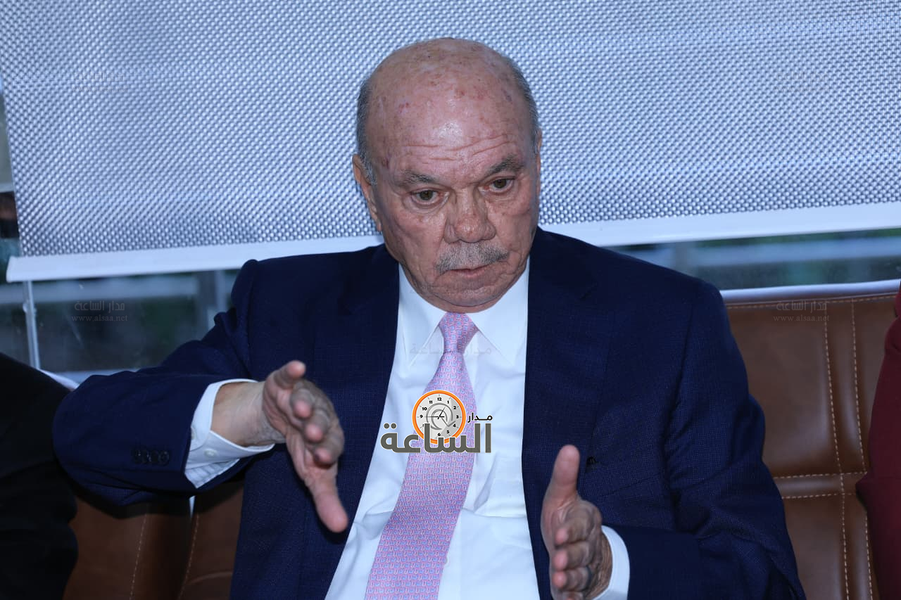 Madar Al-Saa Images 0.3339824190140538