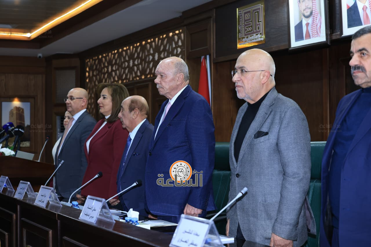 Madar Al-Saa Images 0.591937976468215