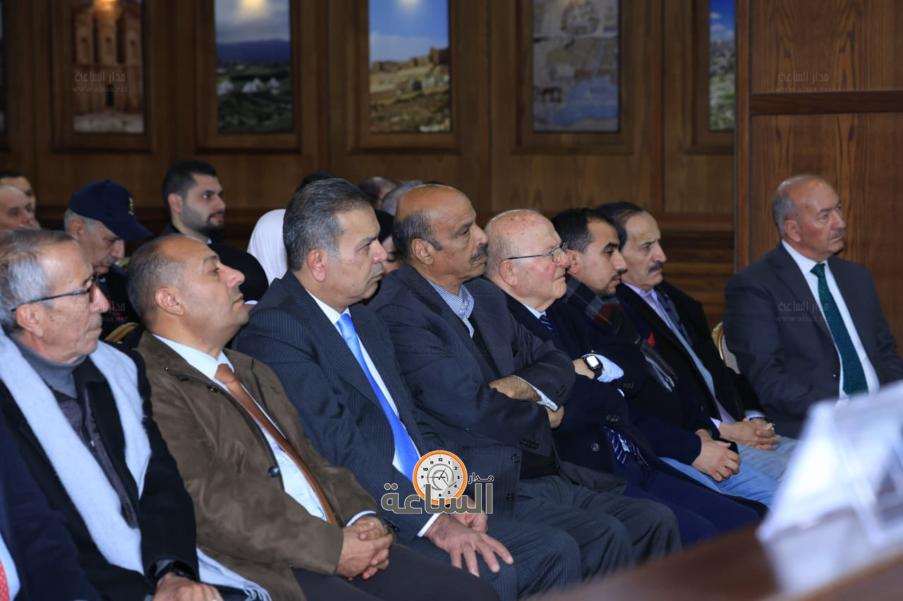 Madar Al-Saa Images 0.6996382321520809