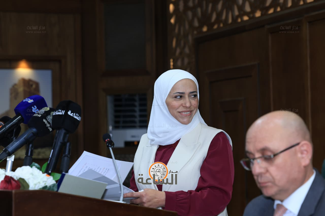 Madar Al-Saa Images 0.6342382363360625