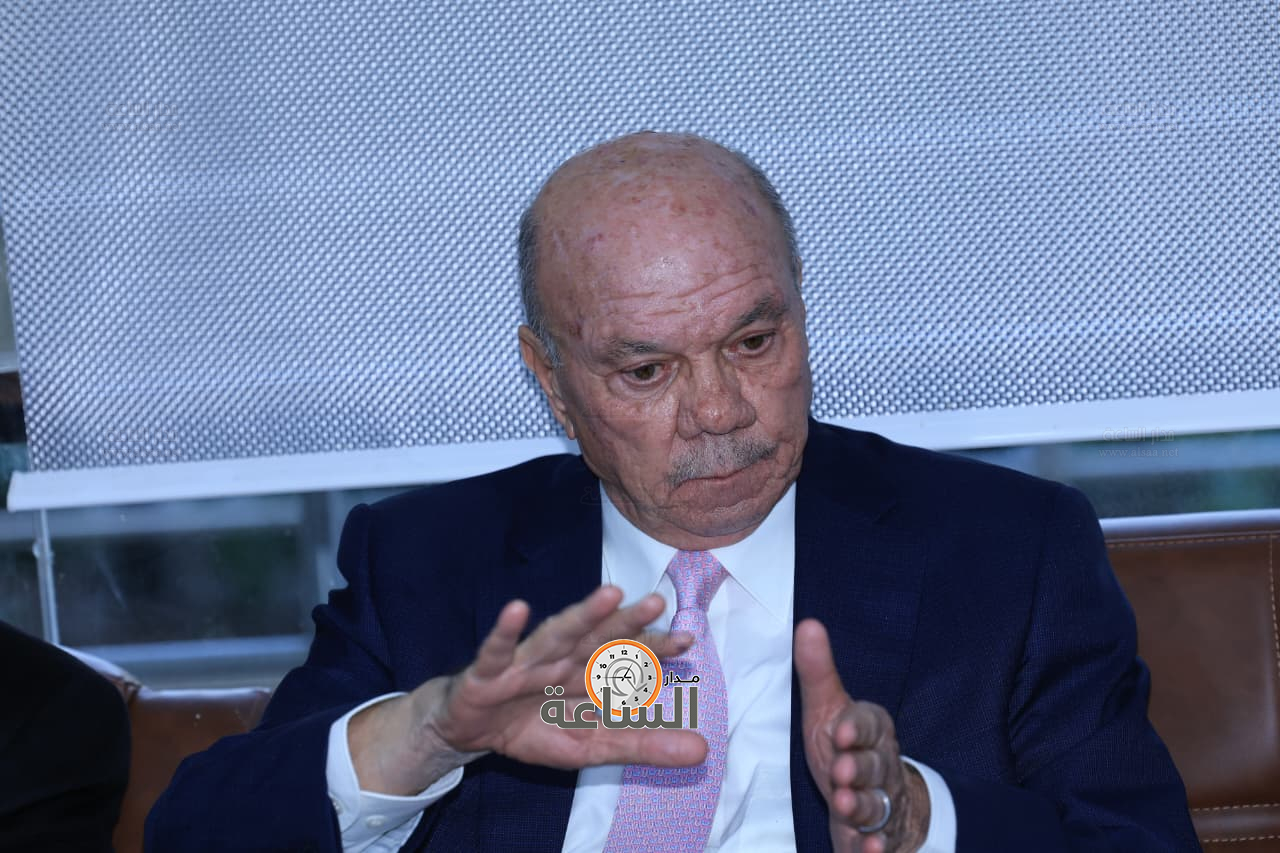 Madar Al-Saa Images 0.9646271319517321