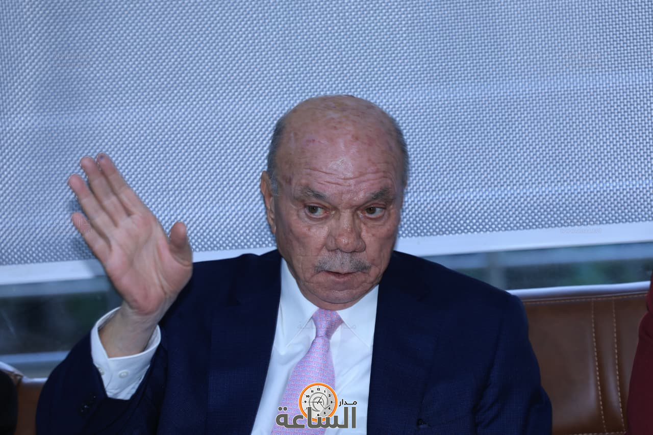 Madar Al-Saa Images 0.041497392353911366