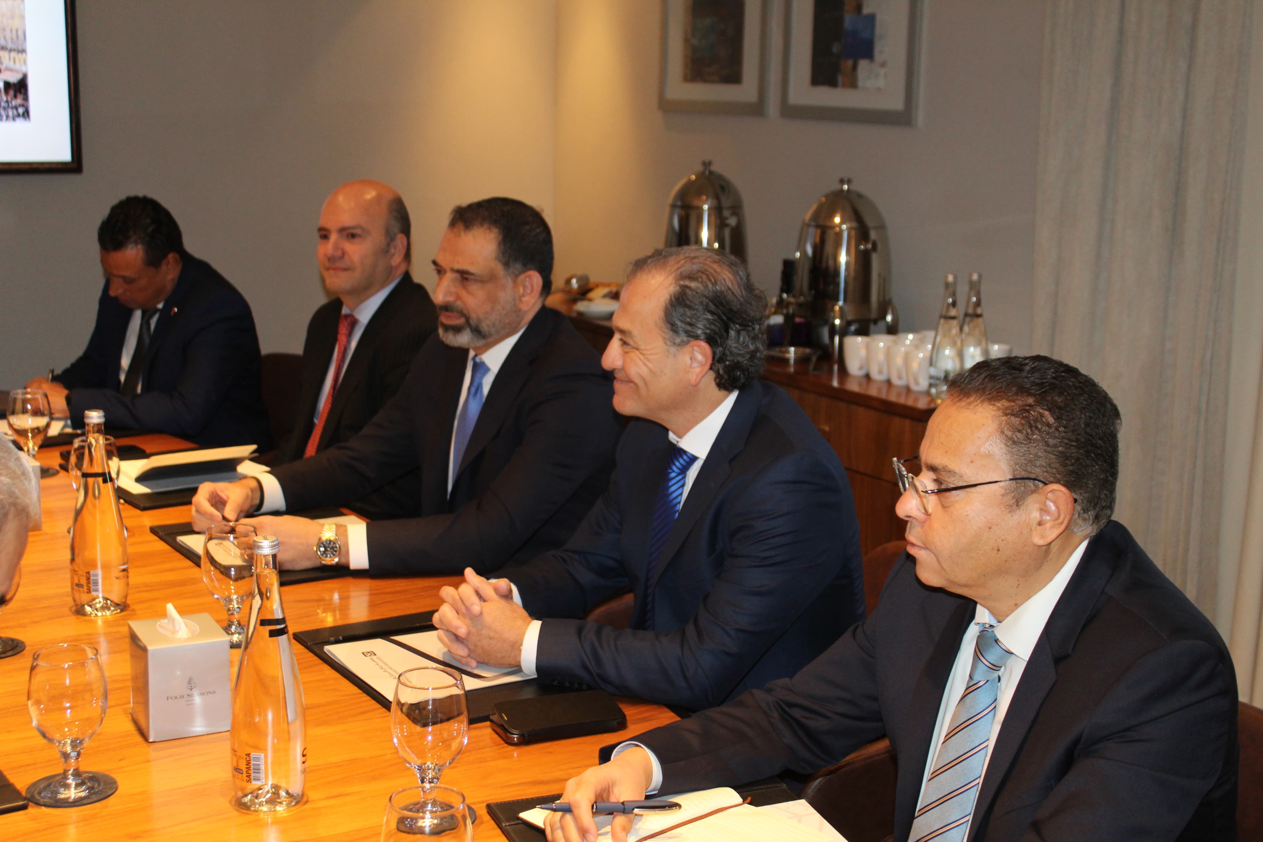 Madar Al-Saa Images 0.2547500656809143