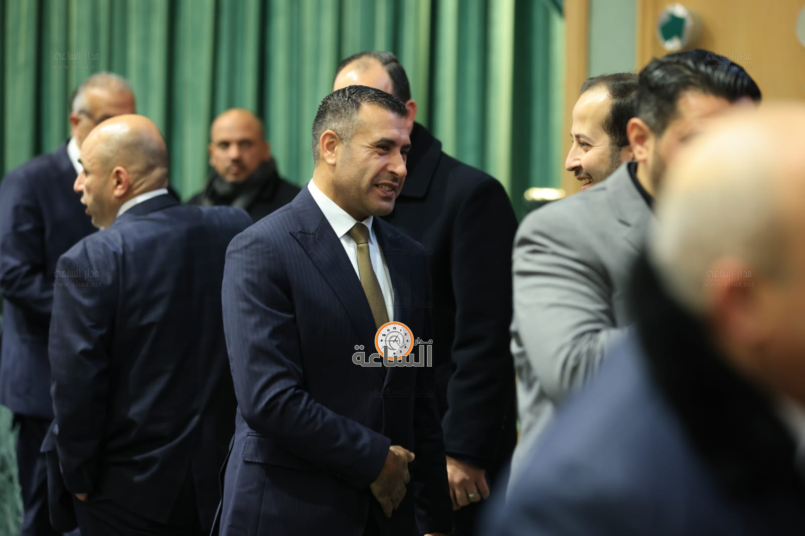 Madar Al-Saa Images 0.7664645601218762