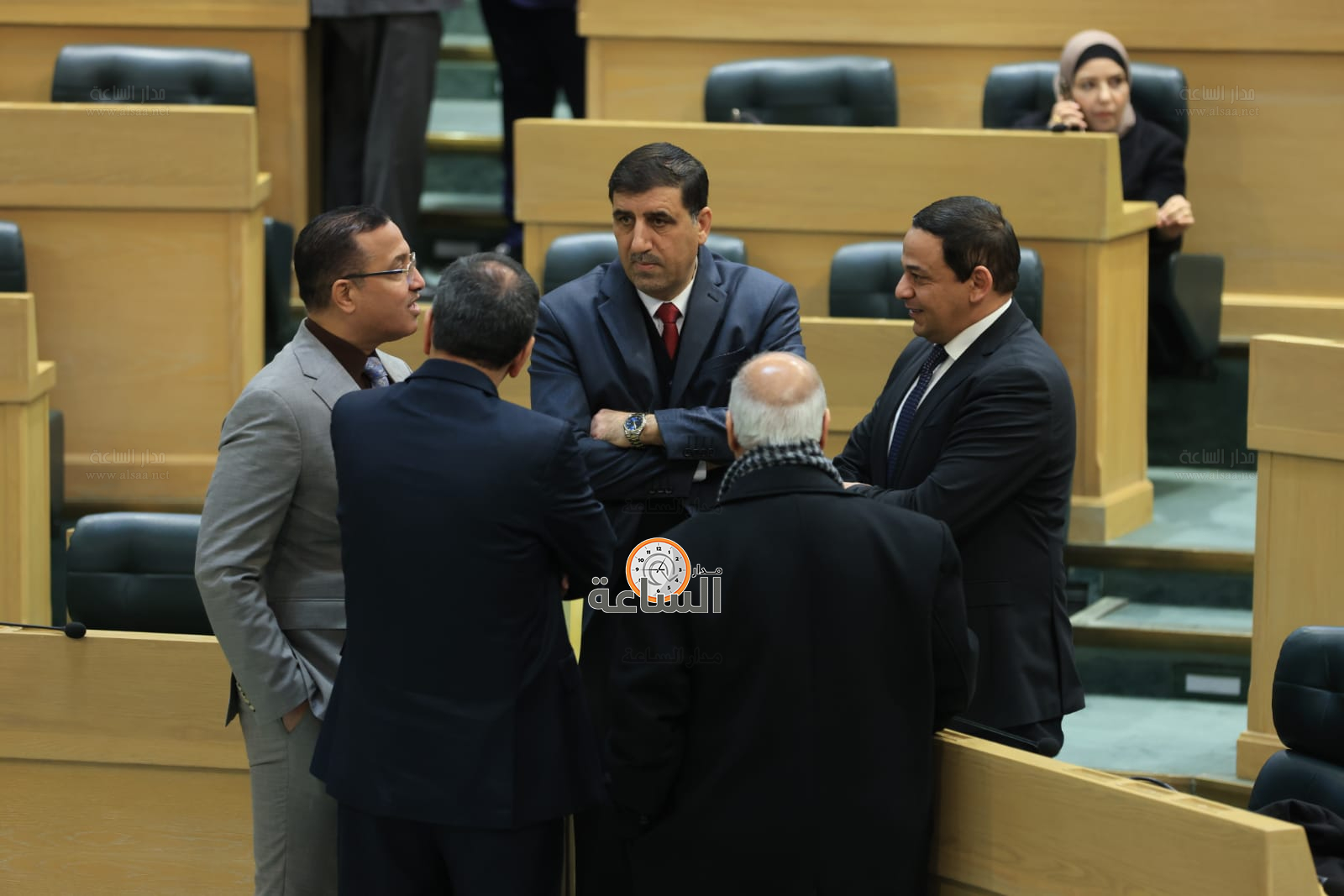 Madar Al-Saa Images 0.18283994636622147