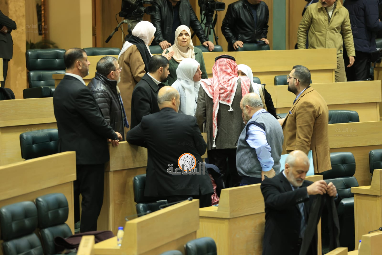 Madar Al-Saa Images 0.8435007882105179