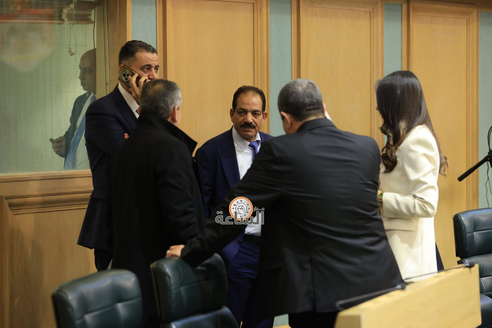 Madar Al-Saa Images 0.3409610699604615