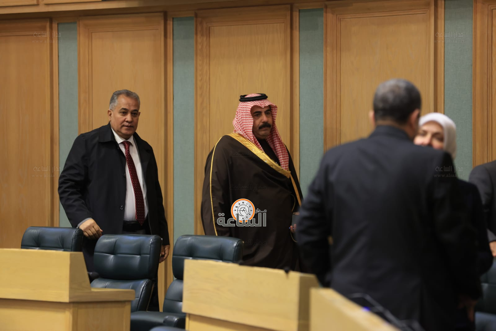 Madar Al-Saa Images 0.5419468704639944