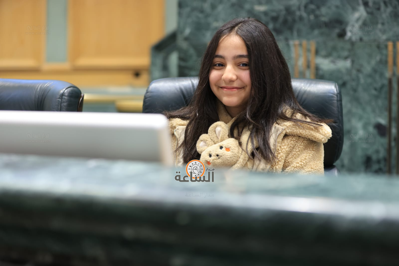 Madar Al-Saa Images 0.9848995544241218