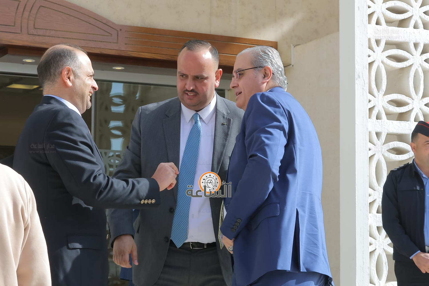 Madar Al-Saa Images 0.25120632830417544