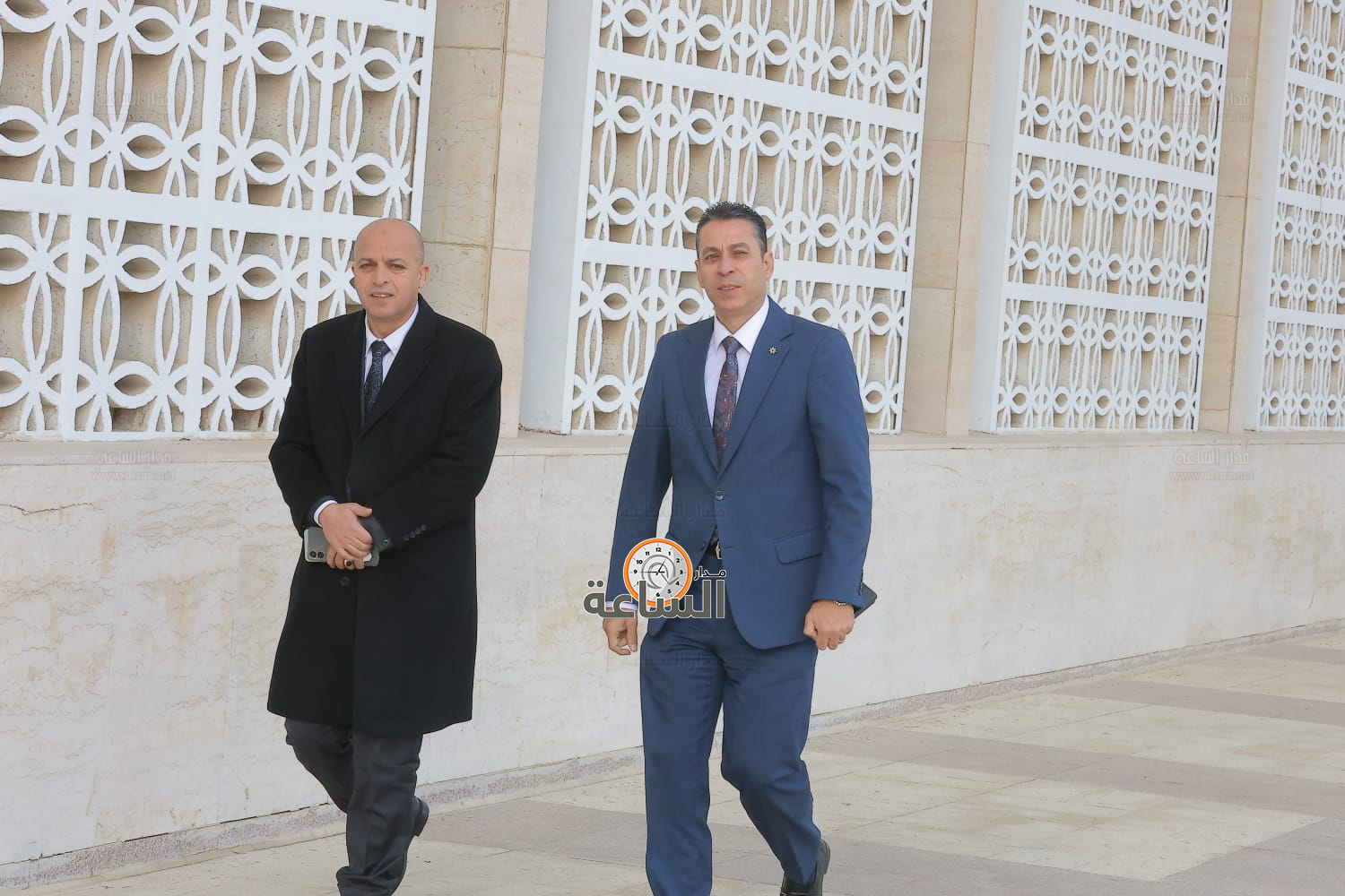 Madar Al-Saa Images 0.9941305909581694