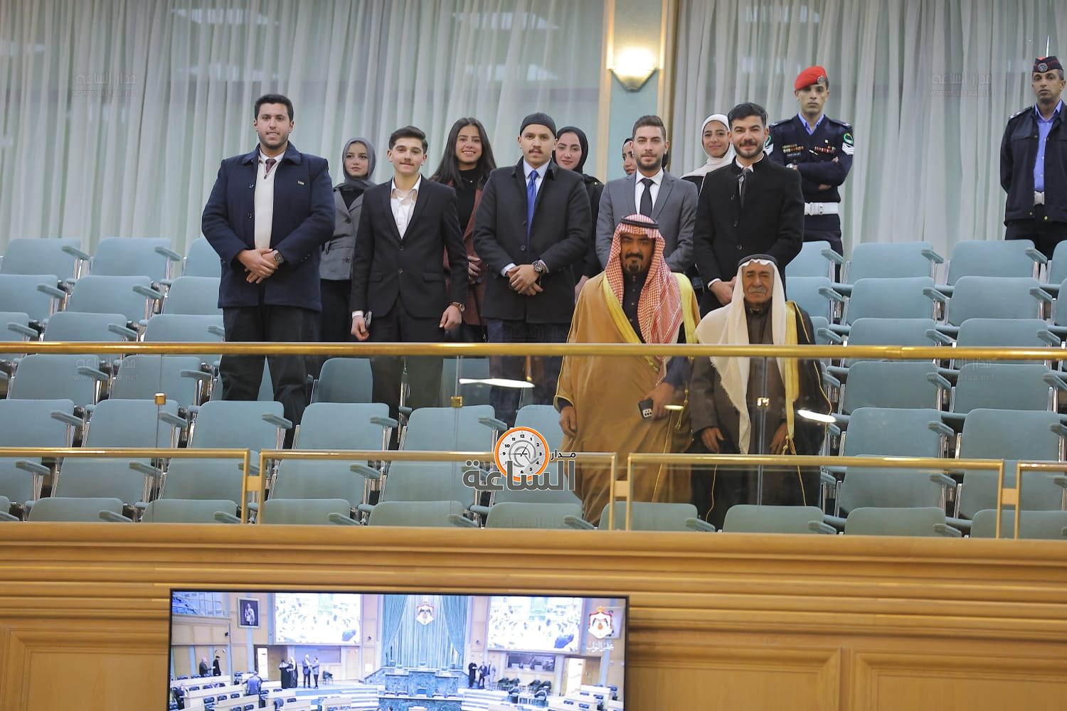 Madar Al-Saa Images 0.5898766673998037