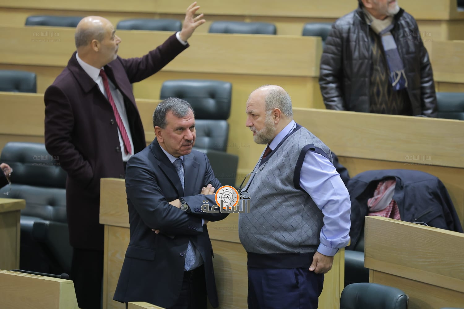 Madar Al-Saa Images 0.20753512573830724