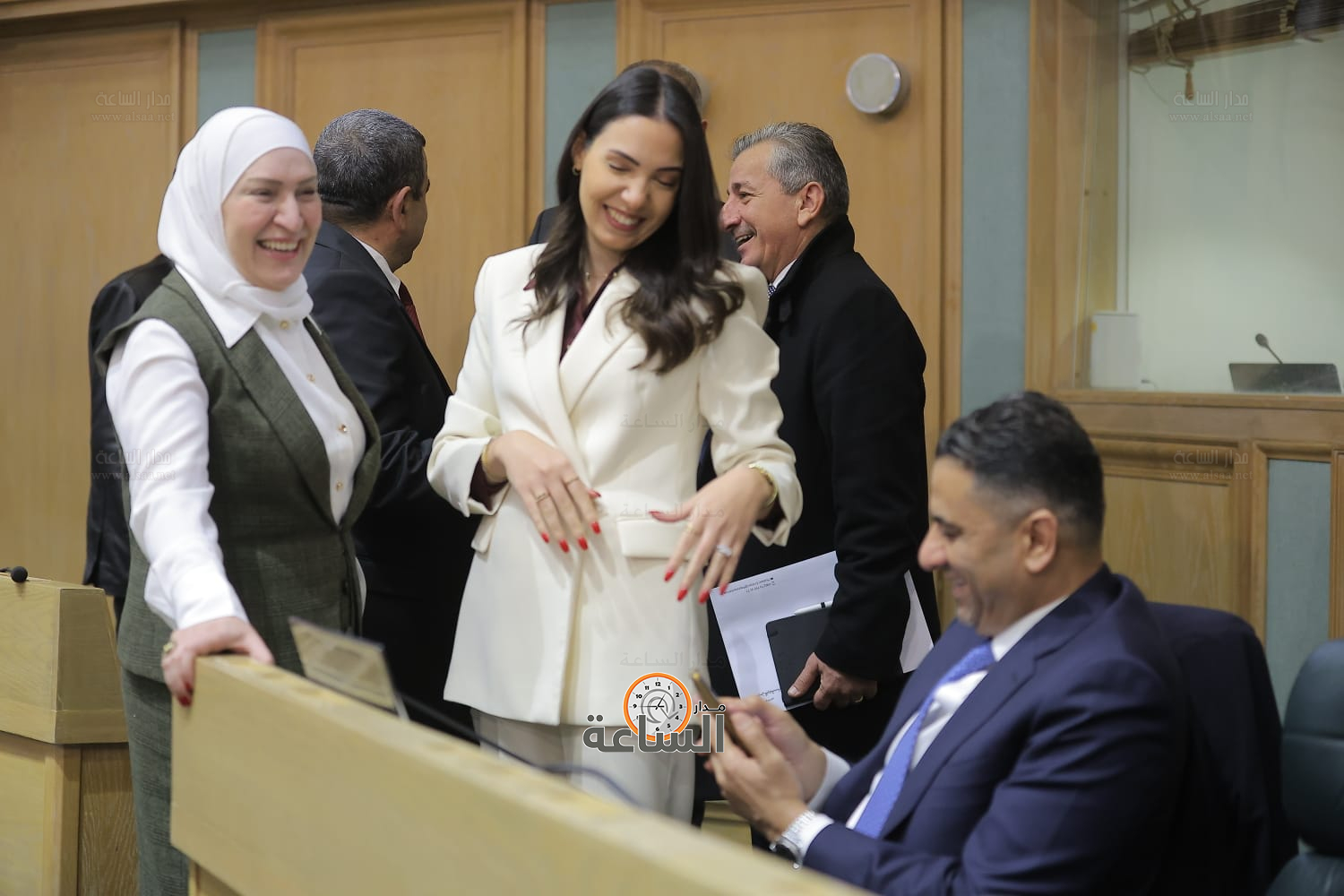 Madar Al-Saa Images 0.13588468162566758