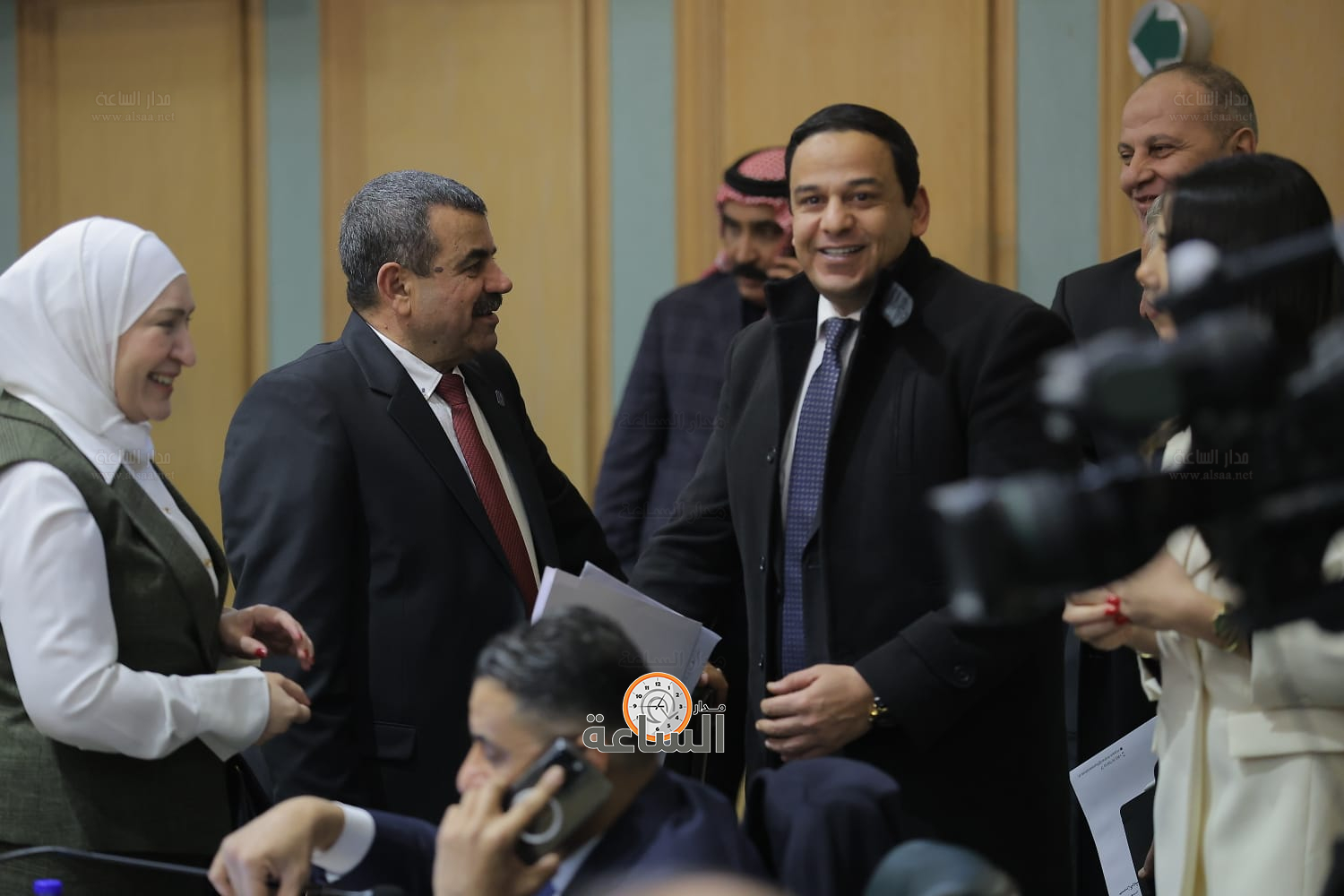 Madar Al-Saa Images 0.5619657132327736