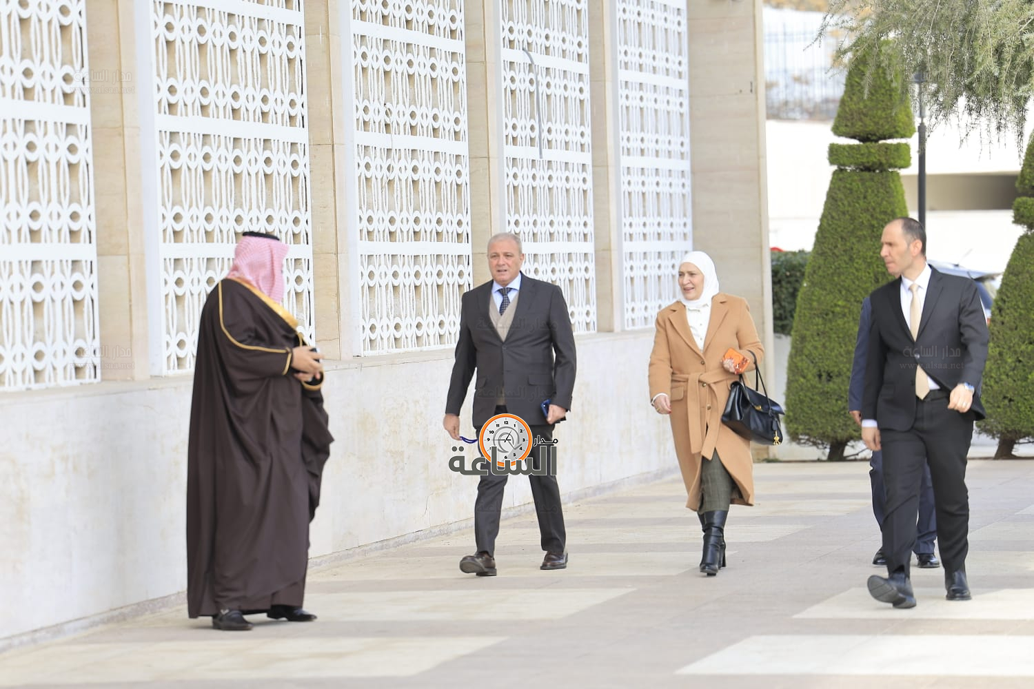 Madar Al-Saa Images 0.3434405729690859