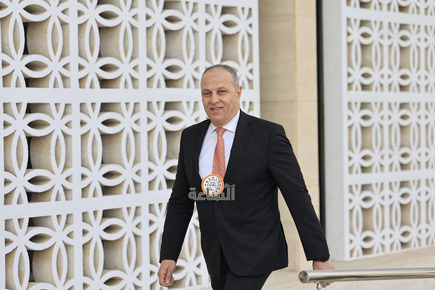 Madar Al-Saa Images 0.5509569849938416