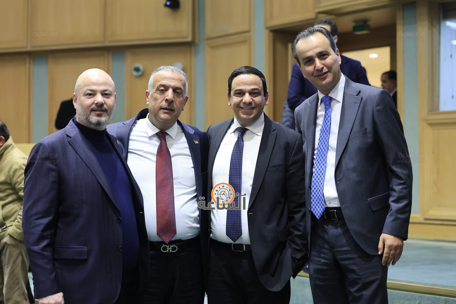 Madar Al-Saa Images 0.85777780611069