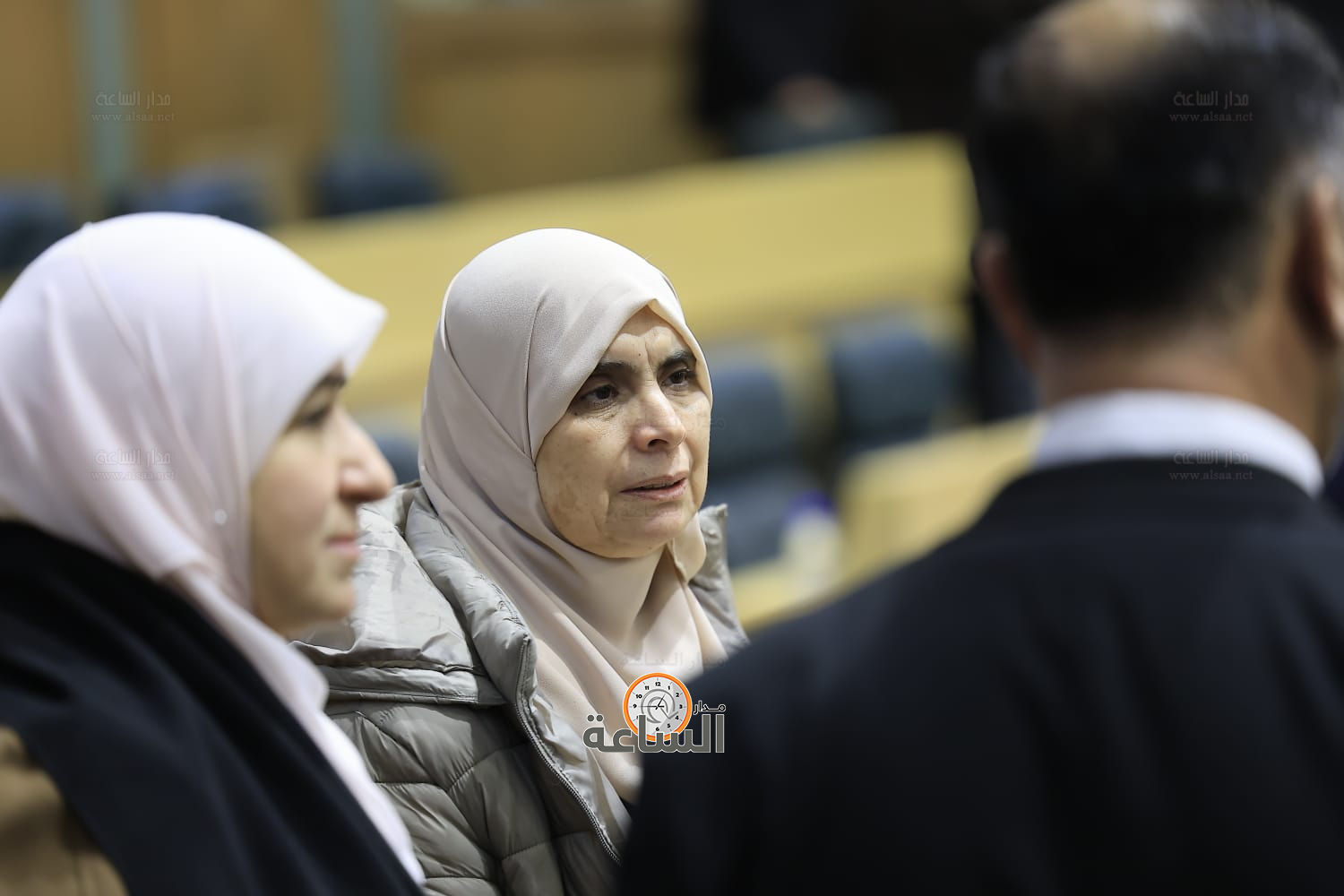 Madar Al-Saa Images 0.34534216643576787