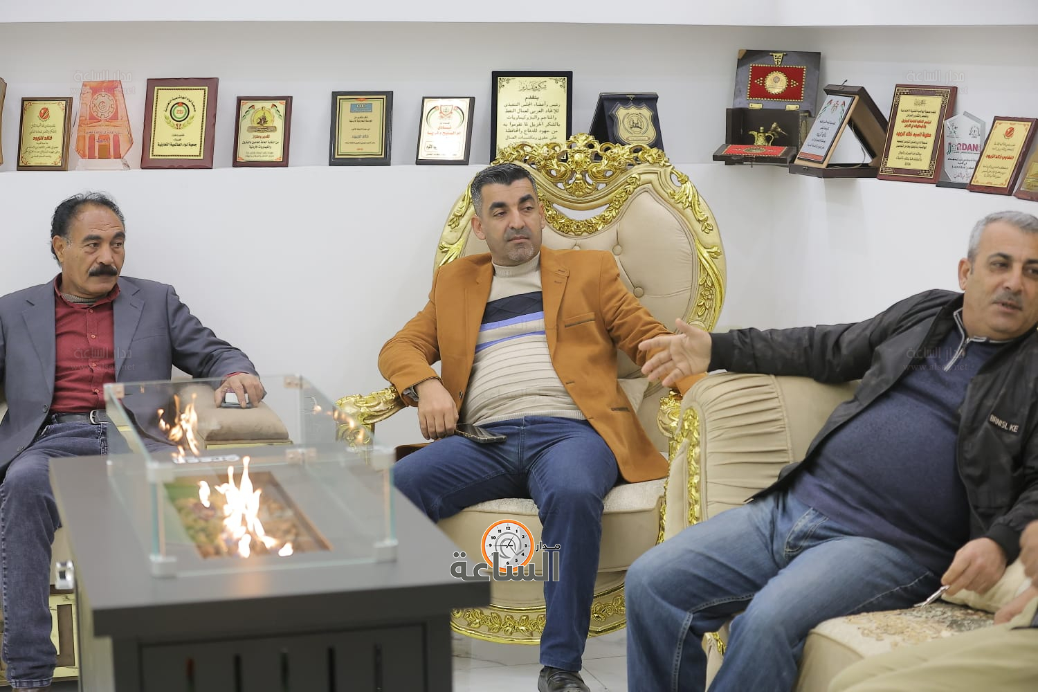 Madar Al-Saa Images 0.112234215640315