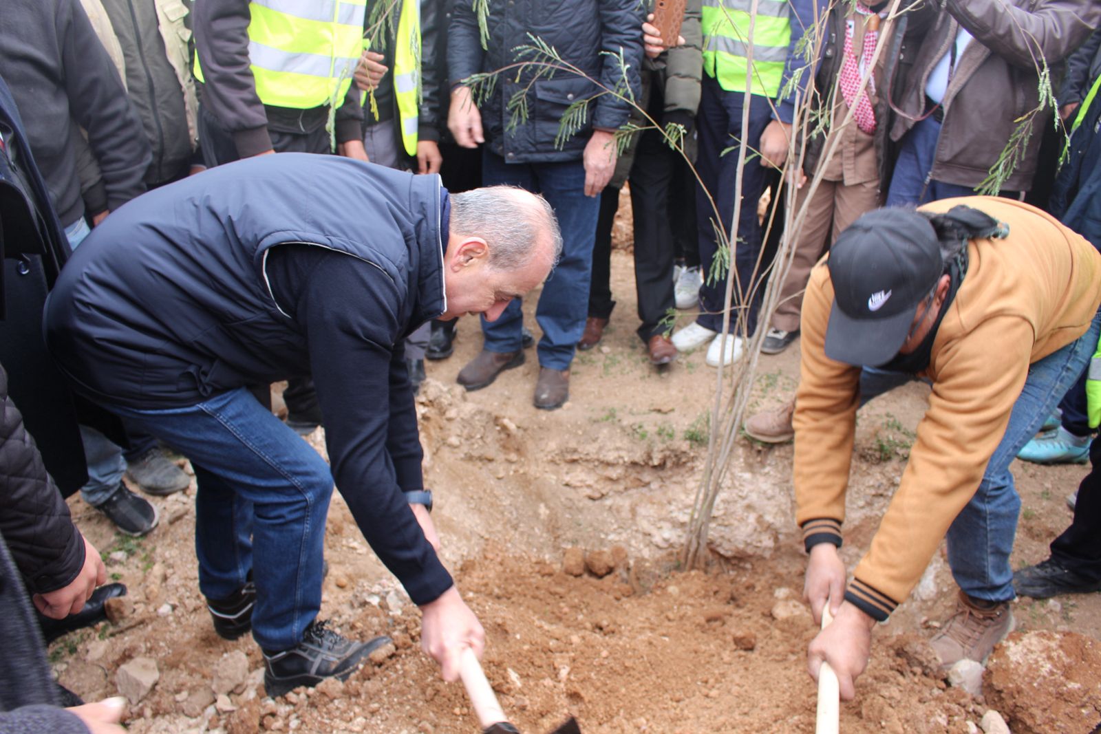 Madar Al-Saa Images 0.9782426987302559