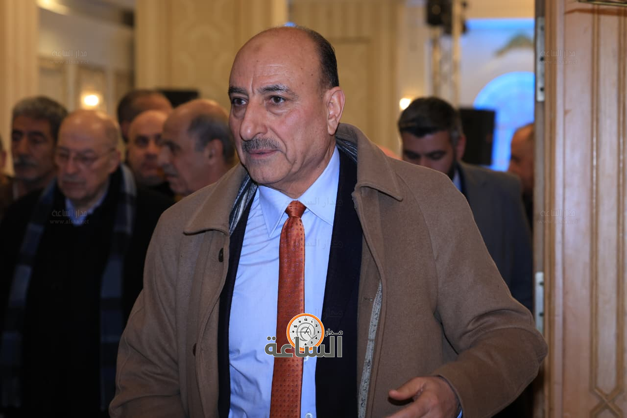 Madar Al-Saa Images 0.9968970661183413