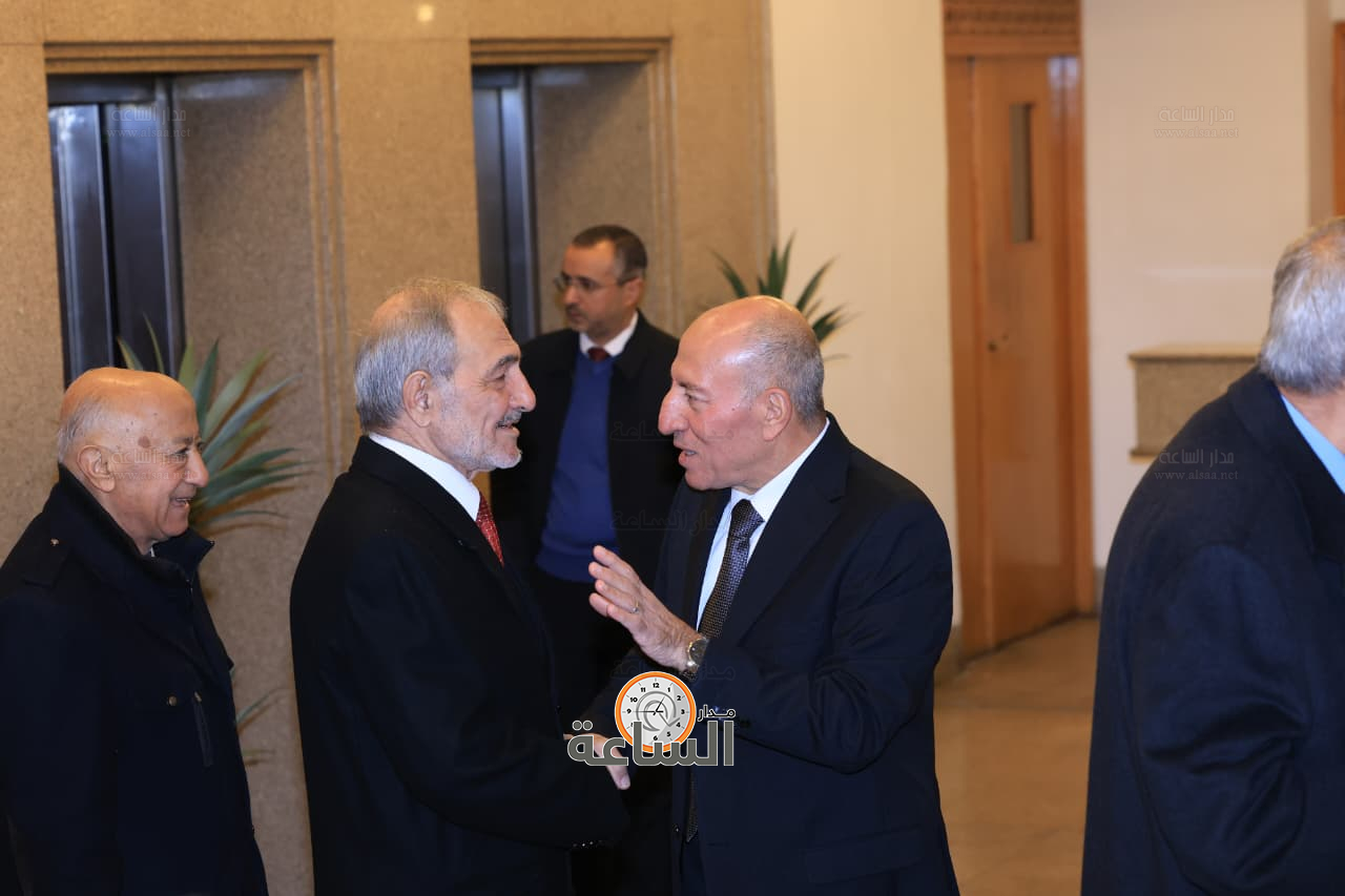 Madar Al-Saa Images 0.6584331202943015