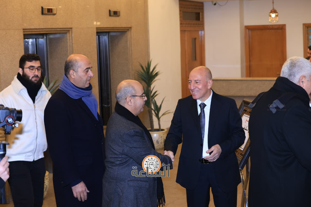 Madar Al-Saa Images 0.5919891047171153