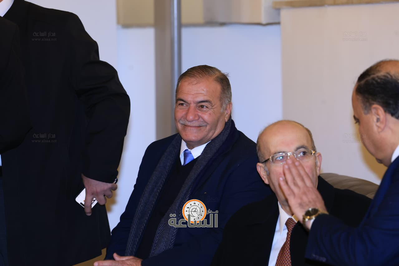 Madar Al-Saa Images 0.44279460802209814