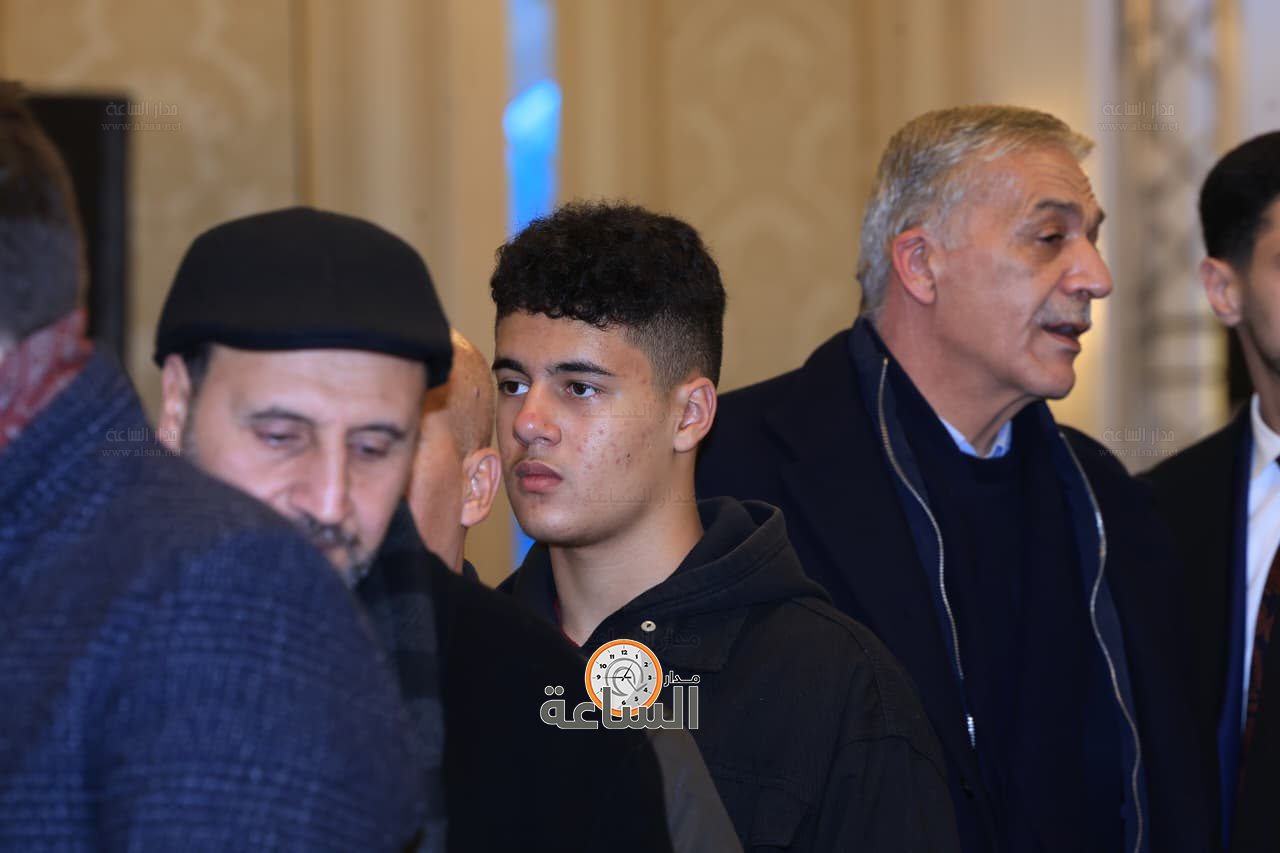 Madar Al-Saa Images 0.09700513663398669