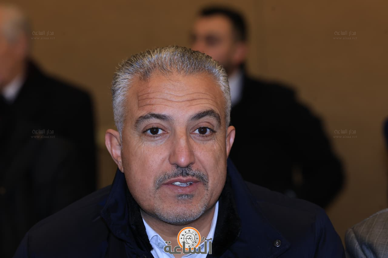 Madar Al-Saa Images 0.8994903524779825