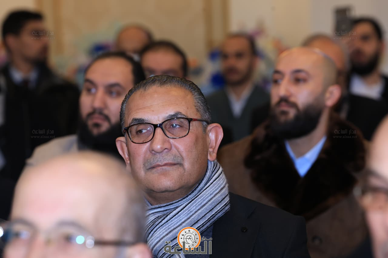 Madar Al-Saa Images 0.112560645499997