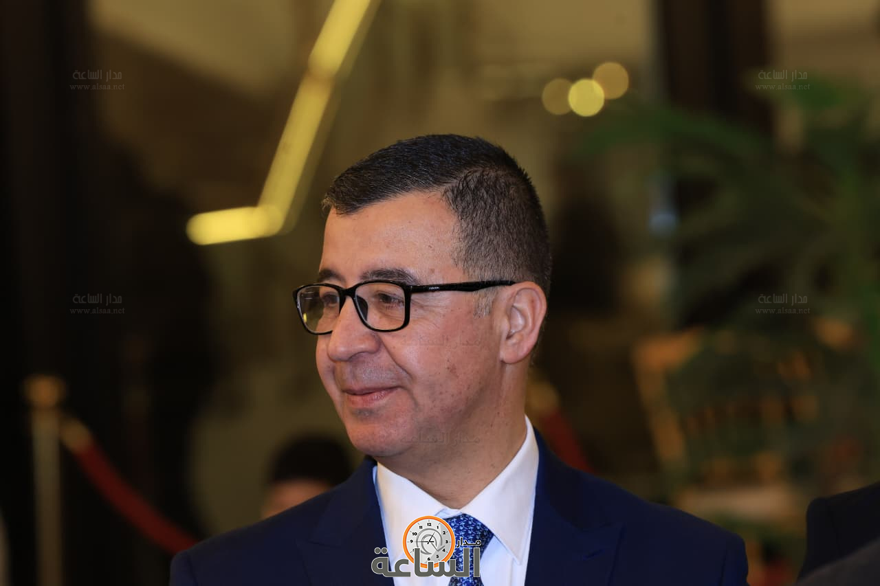 Madar Al-Saa Images 0.010307628218409248