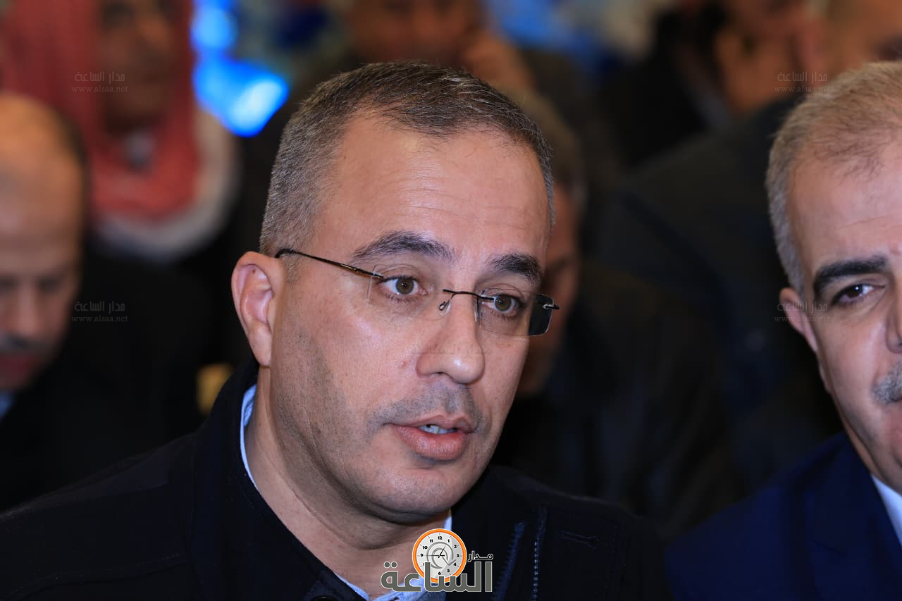 Madar Al-Saa Images 0.9772919571752415