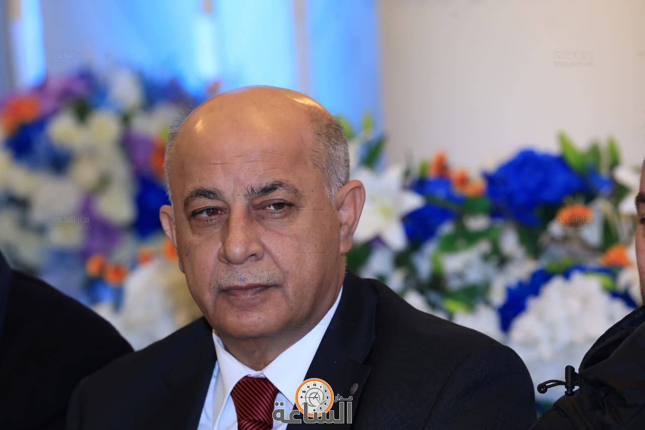 Madar Al-Saa Images 0.003916206144097711