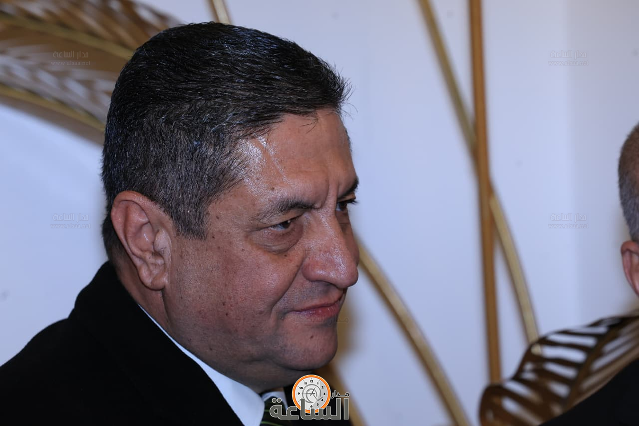 Madar Al-Saa Images 0.639731139629307