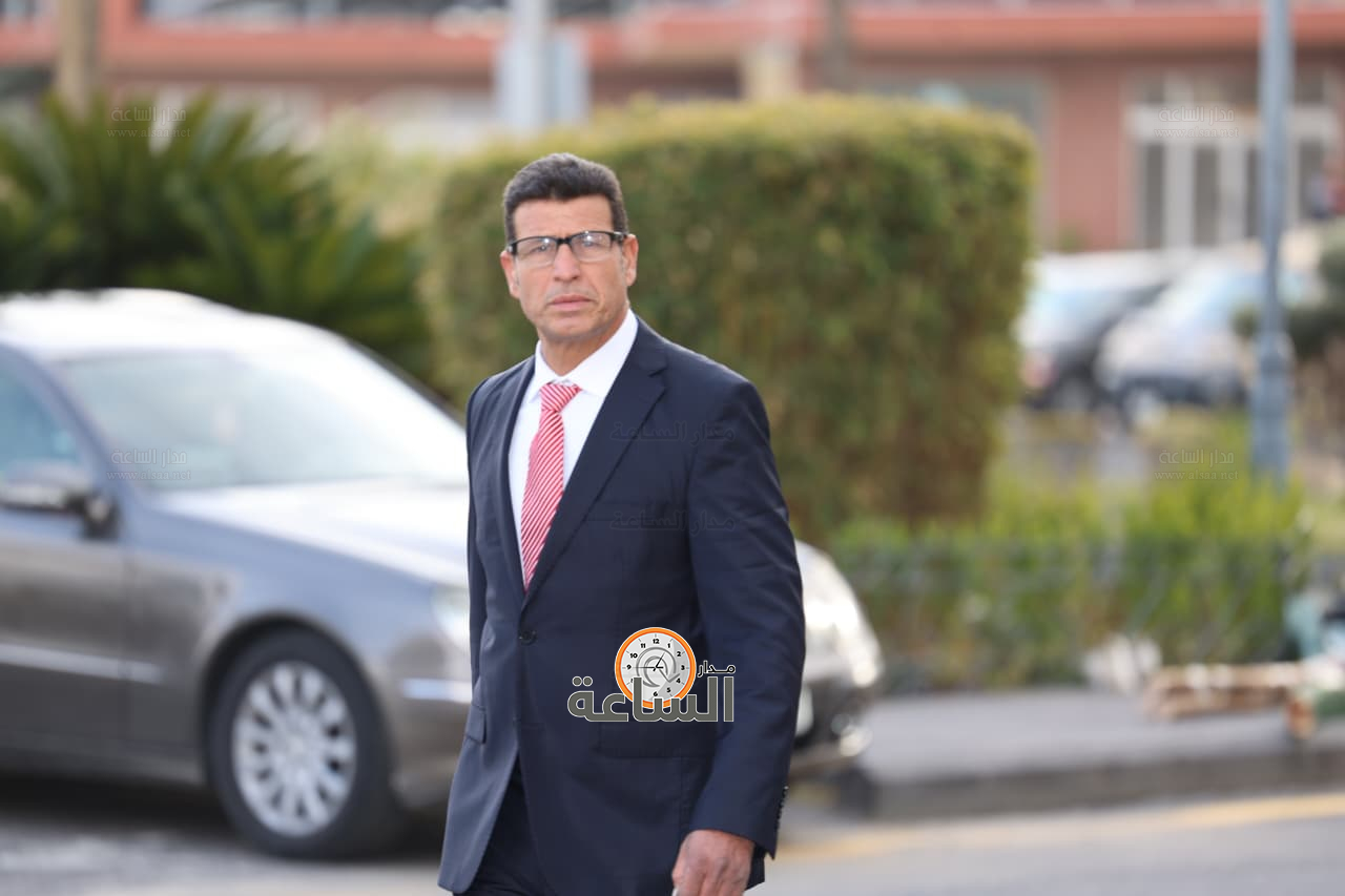 Madar Al-Saa Images 0.4038441341223771