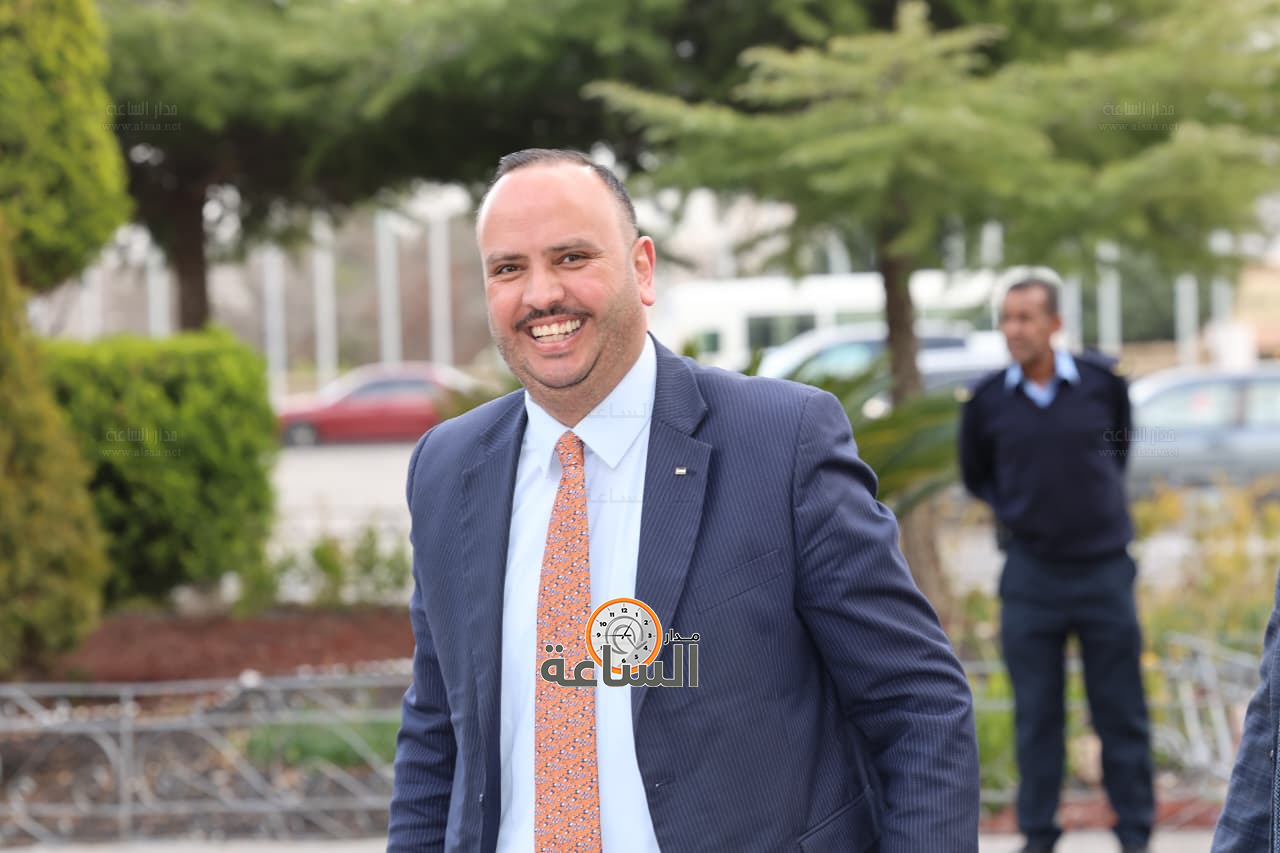 Madar Al-Saa Images 0.5351990448688791