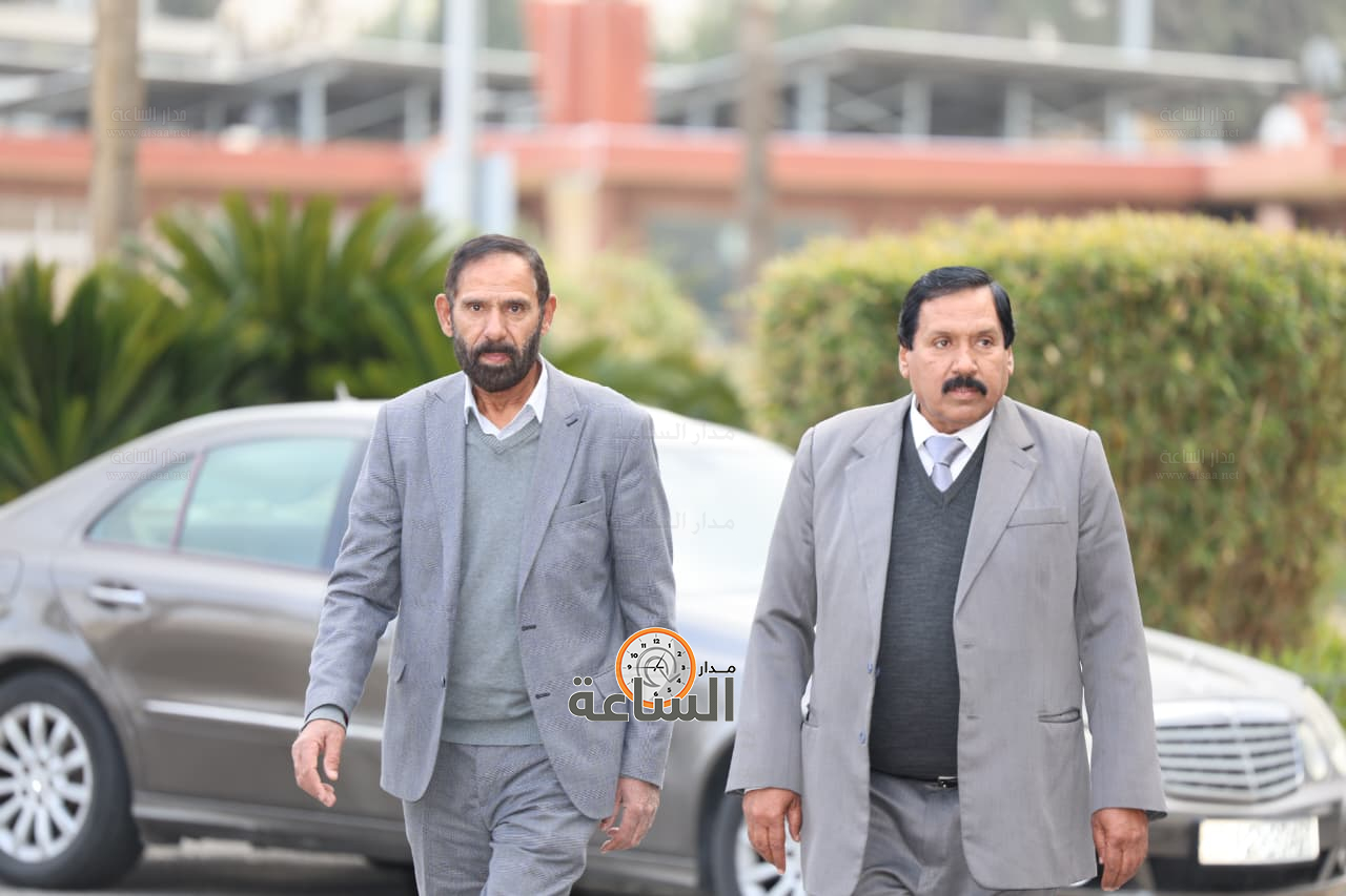 Madar Al-Saa Images 0.3810877792532128