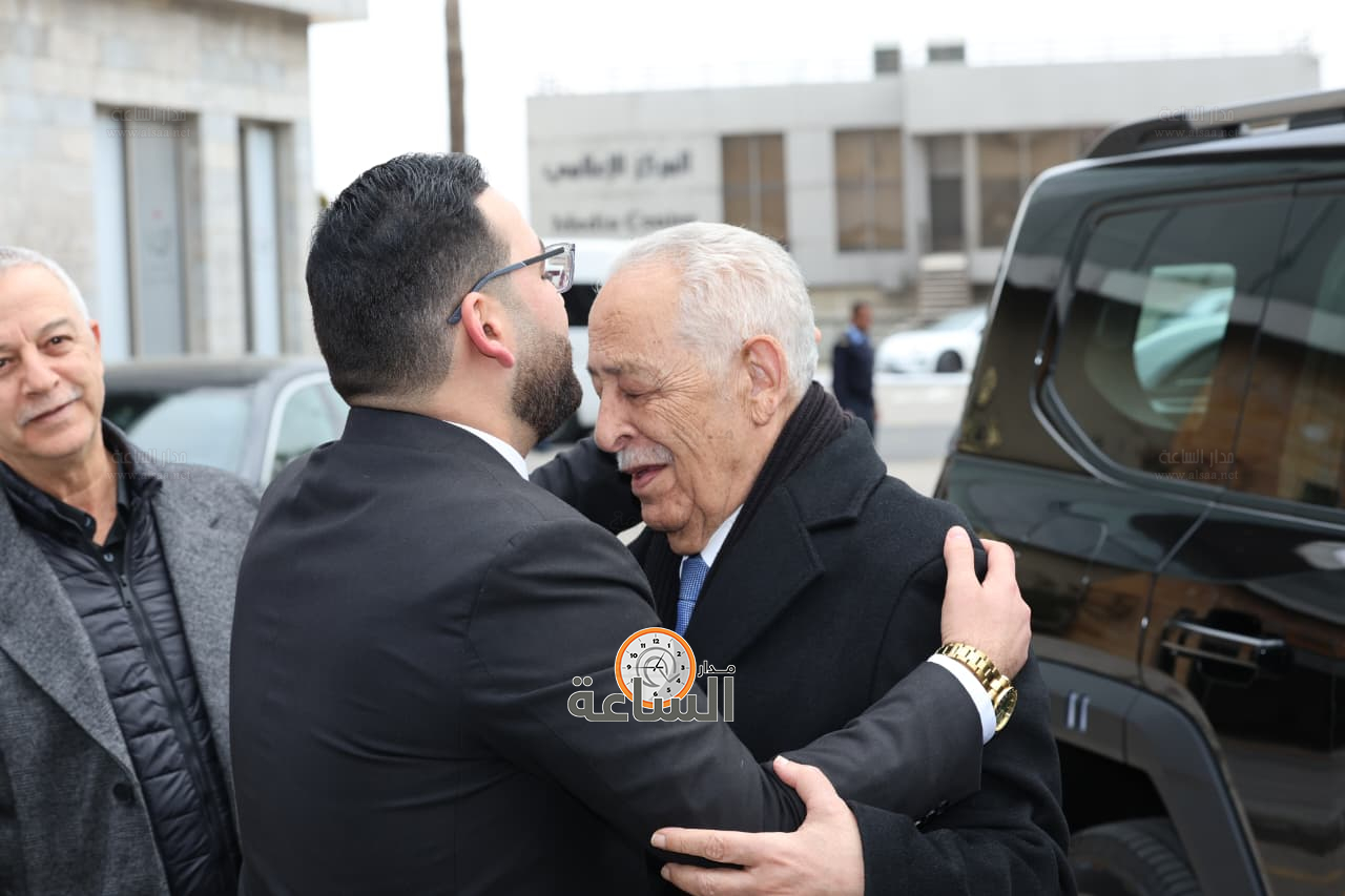 Madar Al-Saa Images 0.765439512554644