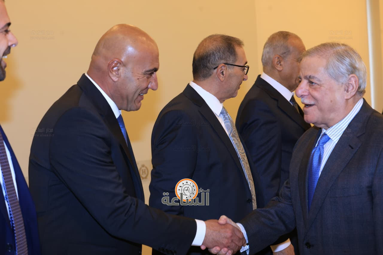 Madar Al-Saa Images 0.1776708665971033