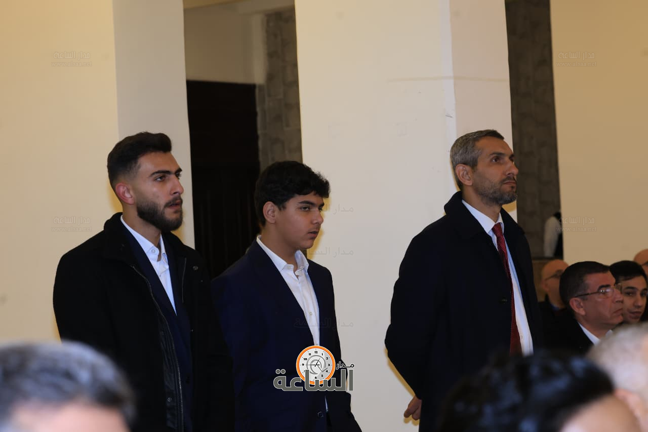 Madar Al-Saa Images 0.8364718360775046