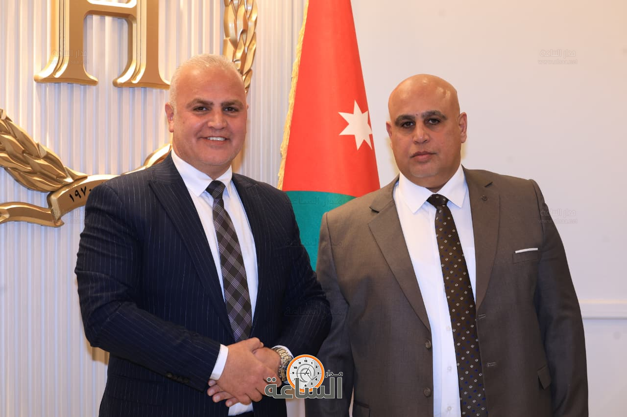 Madar Al-Saa Images 0.17779571962226215