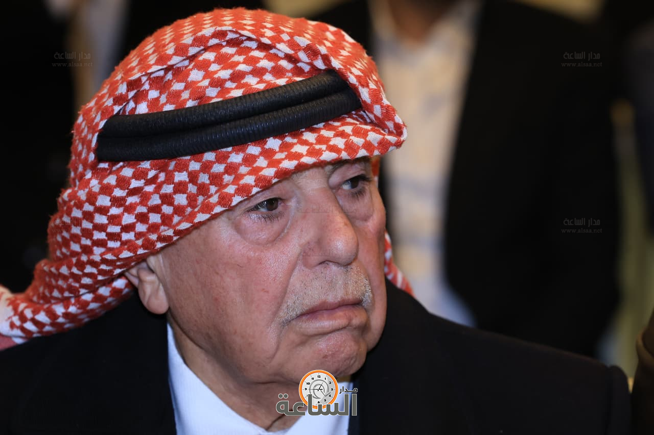 Madar Al-Saa Images 0.45033230277820446